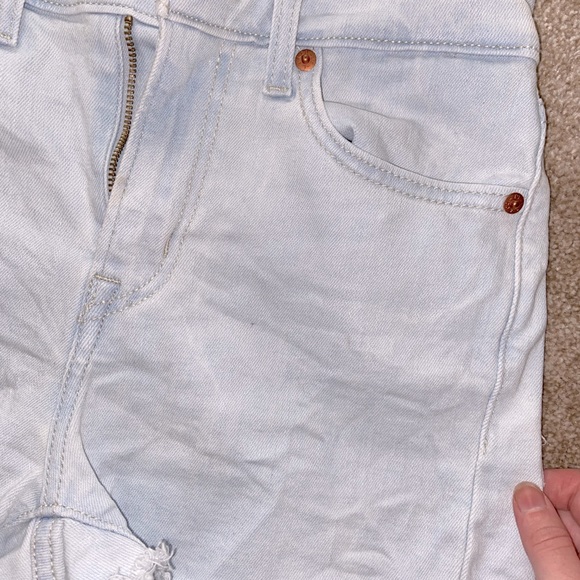 Levi shorts - Picture 3 of 8